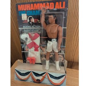 1976 Muhammad Ali "The Champ" Boxing Action Figure Unused Original Box by Mego